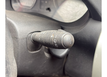 Dacia logan silecek kolu