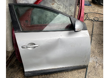 Fluence sağ ön kapı çıkma orijinal
