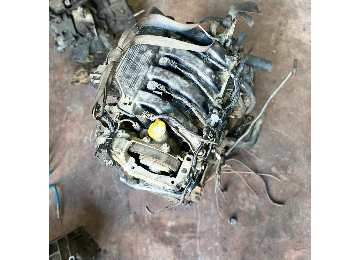 Laguna 2 2.0 16 valf Motor