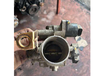Megane 1 1.6 8 valf gaz kelebeği