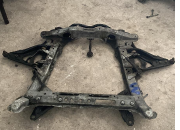 Megane 1 çıkma orjinal travers