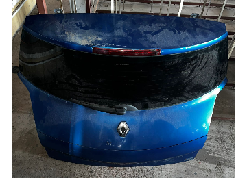 Megane 2 heacbek bagaj kapağı