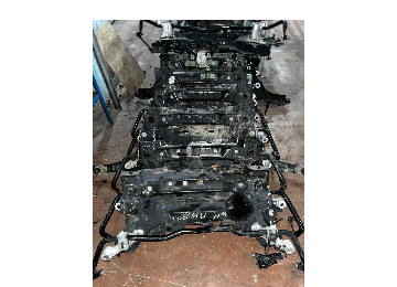 Megane 4 1.6 traves çıkma orjinal