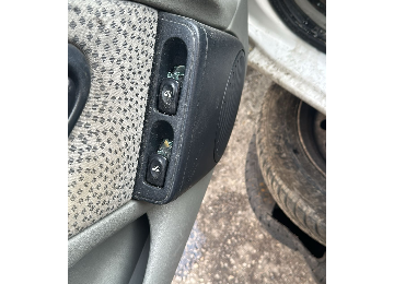 Renault clıo 2 sol ön cam düğmeleri 2000-2008