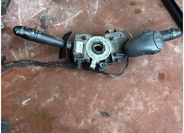 Renault kango sinyal kolu