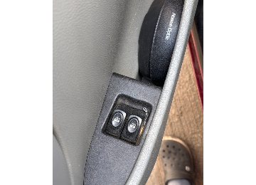 Renault kango sol ön cam düğmesi 2003-2009