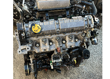 Renault Laguna 2.0 8 valf motor