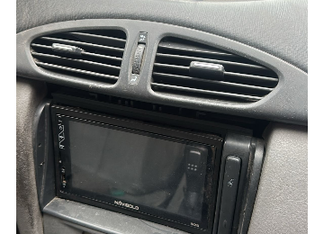 Renault Laguna 2 orta üfleme 2003-2008