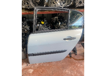 Renault megan 2 sol arka kapı hatasız