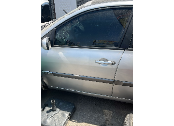 Renault megan 2 sol ön kapı
