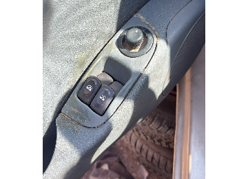 Renault megane 1 cam düğmesi