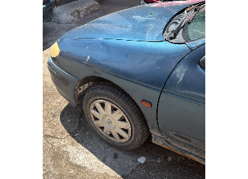 Renault megane 1 steyşın vagon sol ön çamurluk