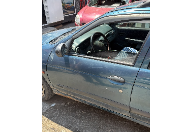 Renault megane 1 steyşın vagon sol ön kapı