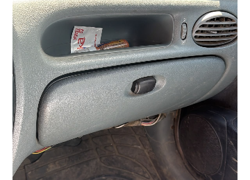 Renault megane 1 steyşın vagon torpido kapağı
