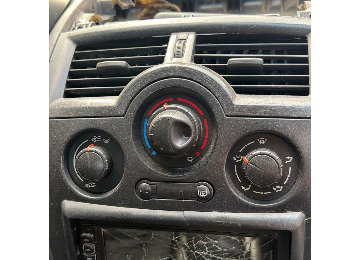 Renault megane 2 klima paneli